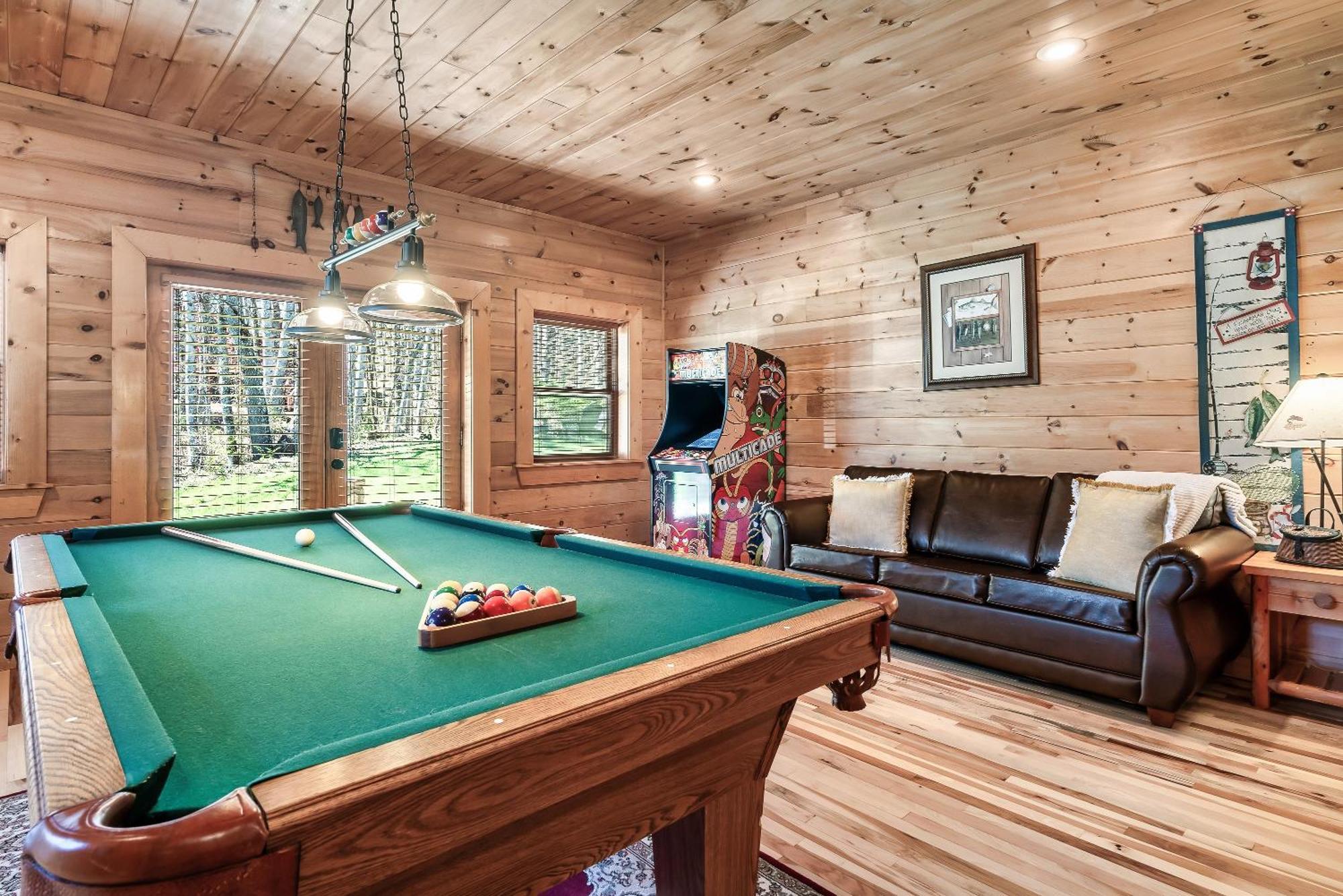Spectacular Mtns Views With Private Hot Tub With Pool Table And Private Pond Villa Sevierville Exterior photo